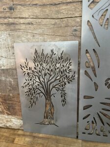 Plaque décorative arbre découpe laser - Métallerie Techni Métal